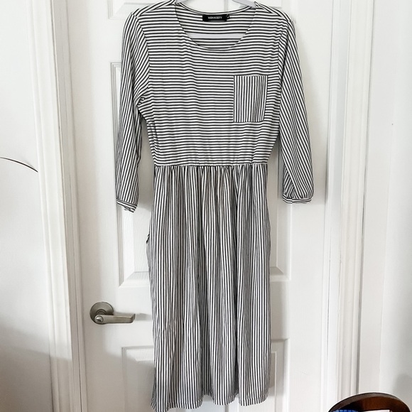 MEROKEETY Women's 3/4 Balloon Sleeve Striped High Waist Dress with pockets - Picture 9 of 11
